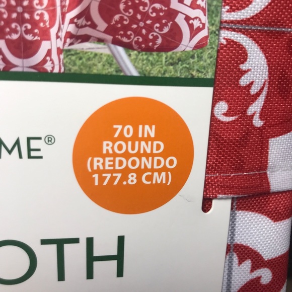 Huntington Home Tablecloth 70” Indoor/Outdoor NWT - Picture 4 of 8